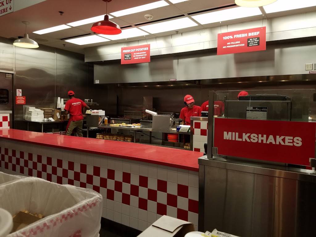 Five Guys | 23007 W Outer Dr, Allen Park, MI 48101, USA | Phone: (313) 277-3483