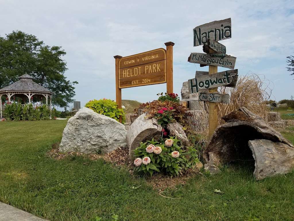 Heldt Park Natural Playground | 400 E Butler Ave, Grant Park, IL 60940