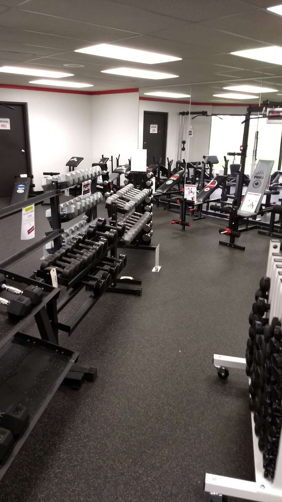 York Barbell Retail Outlet Store | 3300 Board Rd, York, PA 17406, USA | Phone: (800) 358-9675