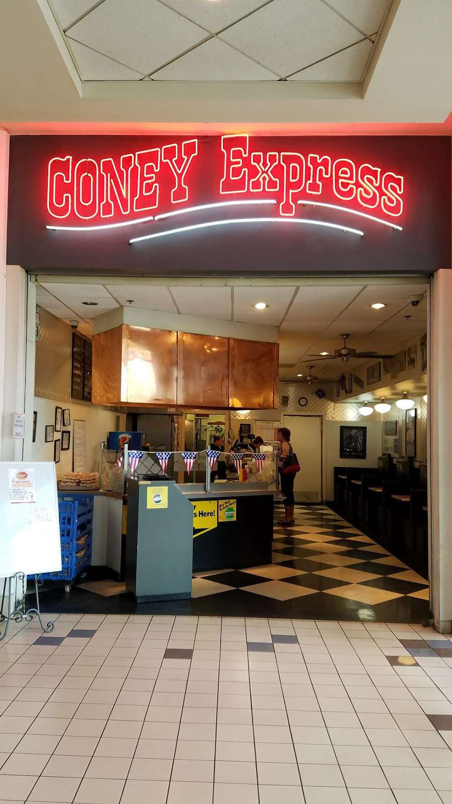 Coney Express | 7200 Fairlane Village Mall, Pottsville, PA 17901, USA | Phone: (570) 429-0753