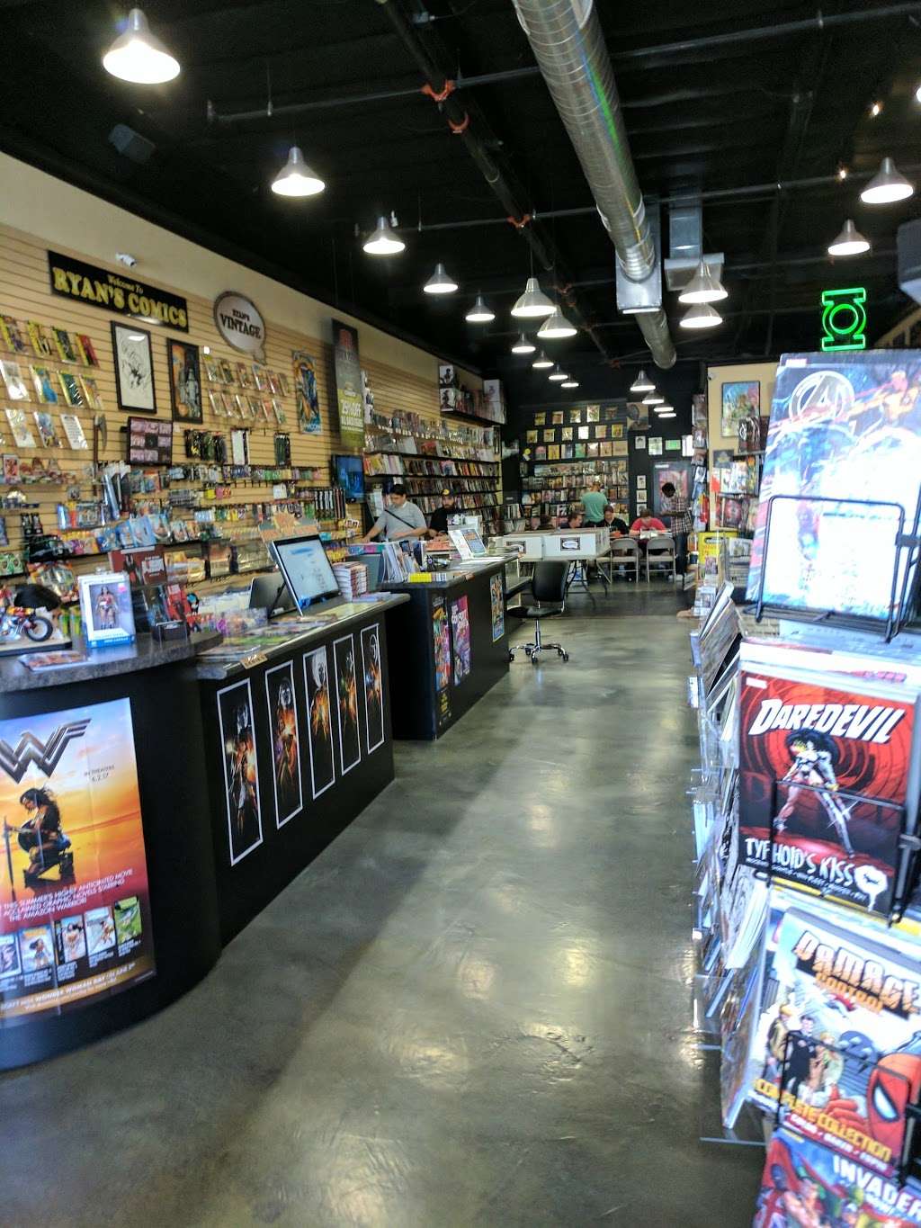 Graham Crackers Comics | 25021 Madison Ave #101, Murrieta, CA 92562, USA | Phone: (951) 696-0088