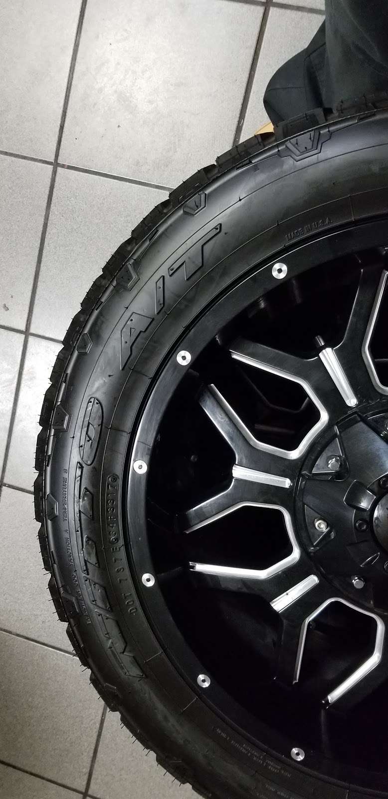 Rent-A-Tire Custom Wheels & Tires in Chandler, AZ | 825 N Arizona Ave, Chandler, AZ 85225, USA | Phone: (480) 385-1518