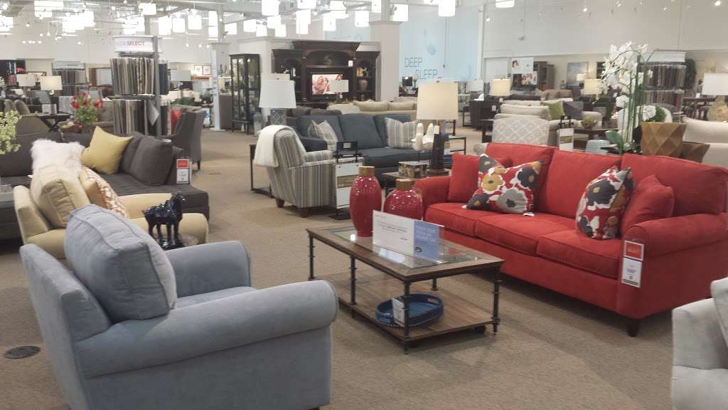 Havertys Furniture | 4510 Mitchellville Rd, Bowie, MD 20716, USA | Phone: (301) 464-5415