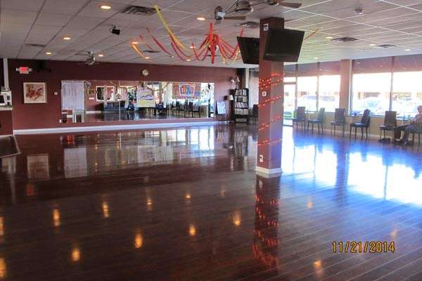 Carmel - Five Star Dance Studios | 2176 E 116th St, Carmel, IN 46032 | Phone: (317) 843-1110