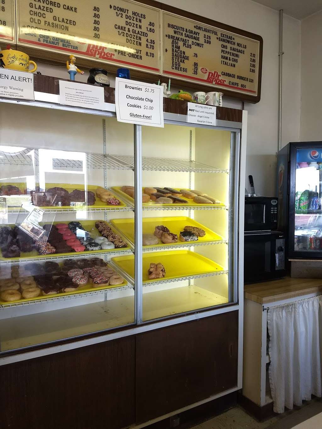 Daylight Donuts | 821 Carbondale Dr, Dacono, CO 80514, USA | Phone: (303) 833-2009