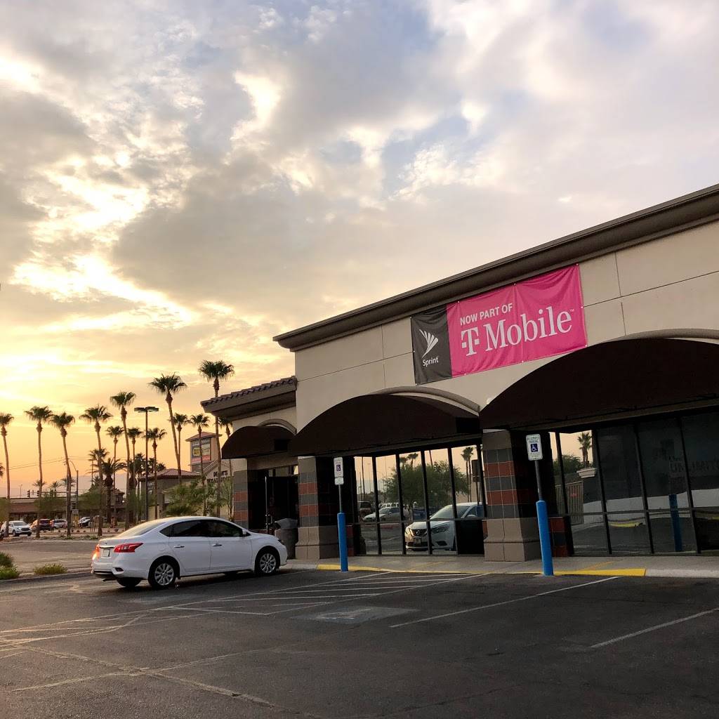 T-Mobile | 2090 N Rainbow Blvd, Las Vegas, NV 89108, USA | Phone: (702) 631-8944