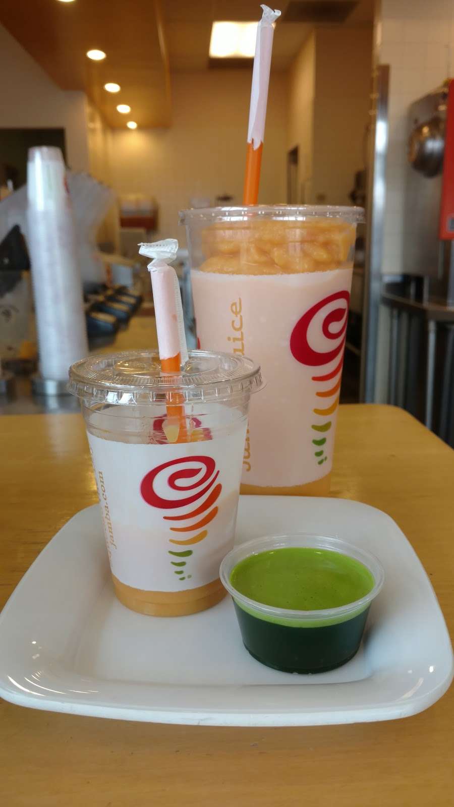 Jamba 1-17 & Thunderbird | 2737 W Thunderbird Rd Ste. 101, Phoenix, AZ 85053, USA | Phone: (602) 938-4545