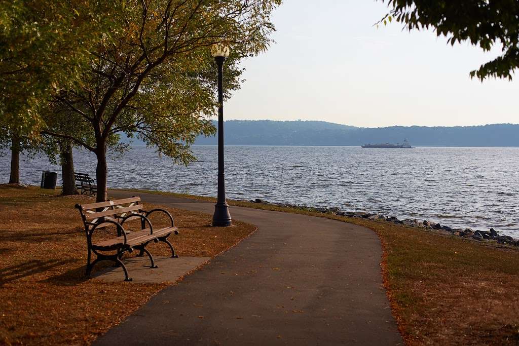 Scenic Hudson Park | 1 El Retiro Ln, Irvington, NY 10533, USA