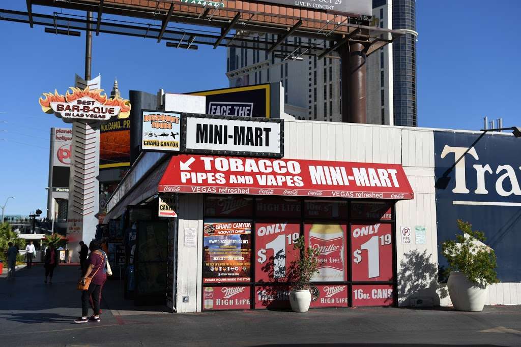 Mini-Mart Vegas Refreshed | 632 S Las Vegas Blvd, Las Vegas, NV 89109, USA