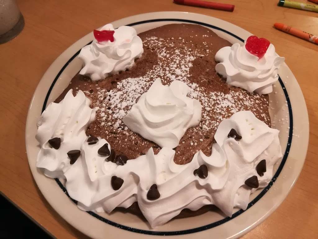 IHOP | 134 Jefferson Crossing Way, Charles Town, WV 25414, USA | Phone: (304) 724-8300