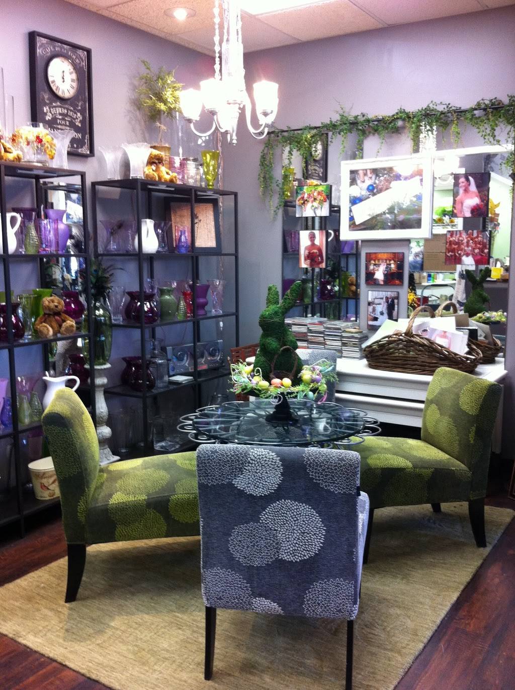 Heather & Vine Fine Floral Design | 6960 Wolf Rd, Indian Head Park, IL 60525, USA | Phone: (708) 246-6661