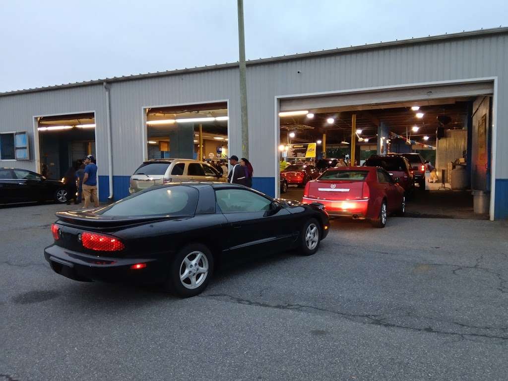 Delaware Auto Exchange in 10182 S Dupont Hwy, Felton, DE 19943, USA