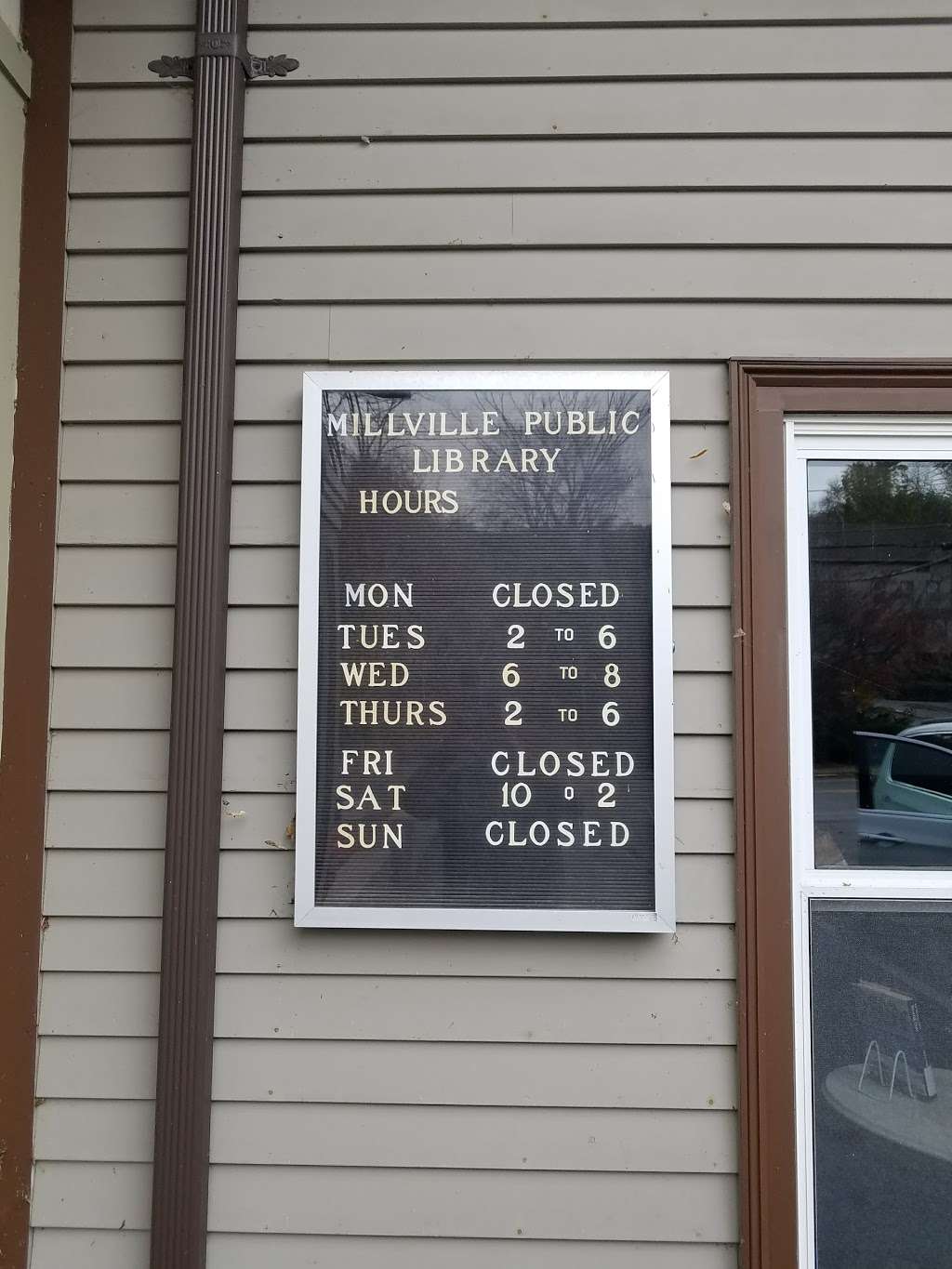 Millville Free Public Library | 169 Main St, Millville, MA 01529, USA | Phone: (508) 883-1887