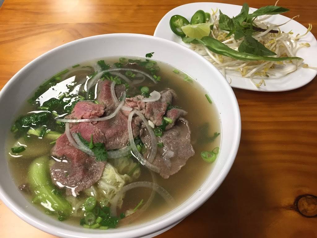 Pho 24 | 1248 Clairmont Rd, Decatur, GA 30030, USA | Phone: (404) 500-3436