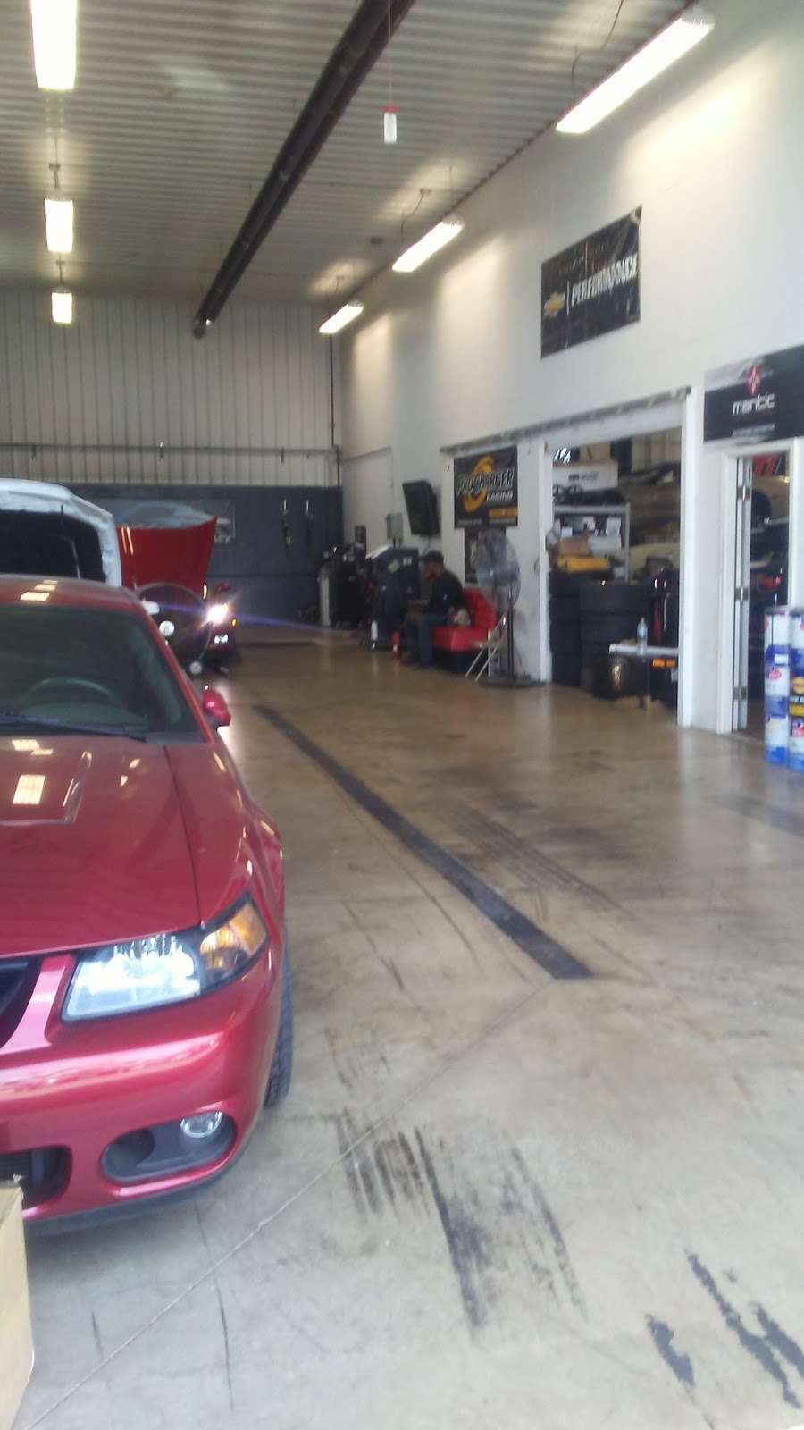 Straightline Performance | 16641 Cherry Creek Ct, Joliet, IL 60433, USA | Phone: (815) 485-7741