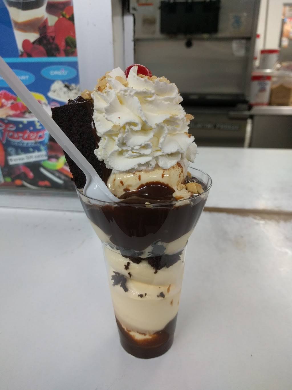 Fosters Freeze | 78 Serra Way, Milpitas, CA 95035 | Phone: (408) 262-4272