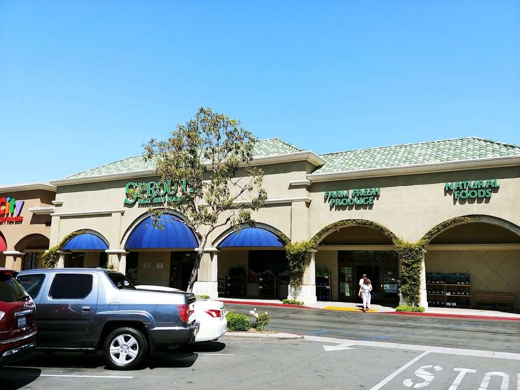 Sprouts Farmers Market | 1431 W Imperial Hwy, La Habra, CA 90631 | Phone: (562) 265-2151