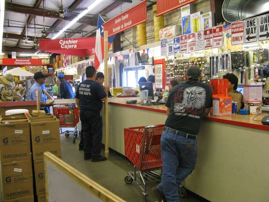 Cox Hardware and Lumber | 1923 Wayside Dr, Houston, TX 77011, USA | Phone: (713) 923-9458