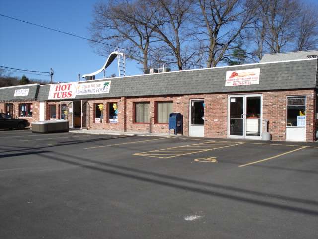 Firehouse Pizza Shop II | 639 Great Rd, North Smithfield, RI 02896, USA | Phone: (401) 766-7171