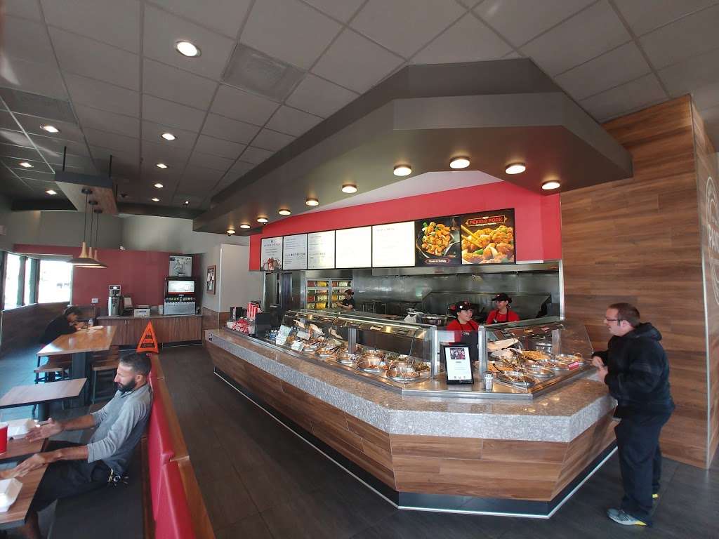 Panda Express | 150 E Orangethorpe Ave, Fullerton, CA 92832 | Phone: (714) 871-1328