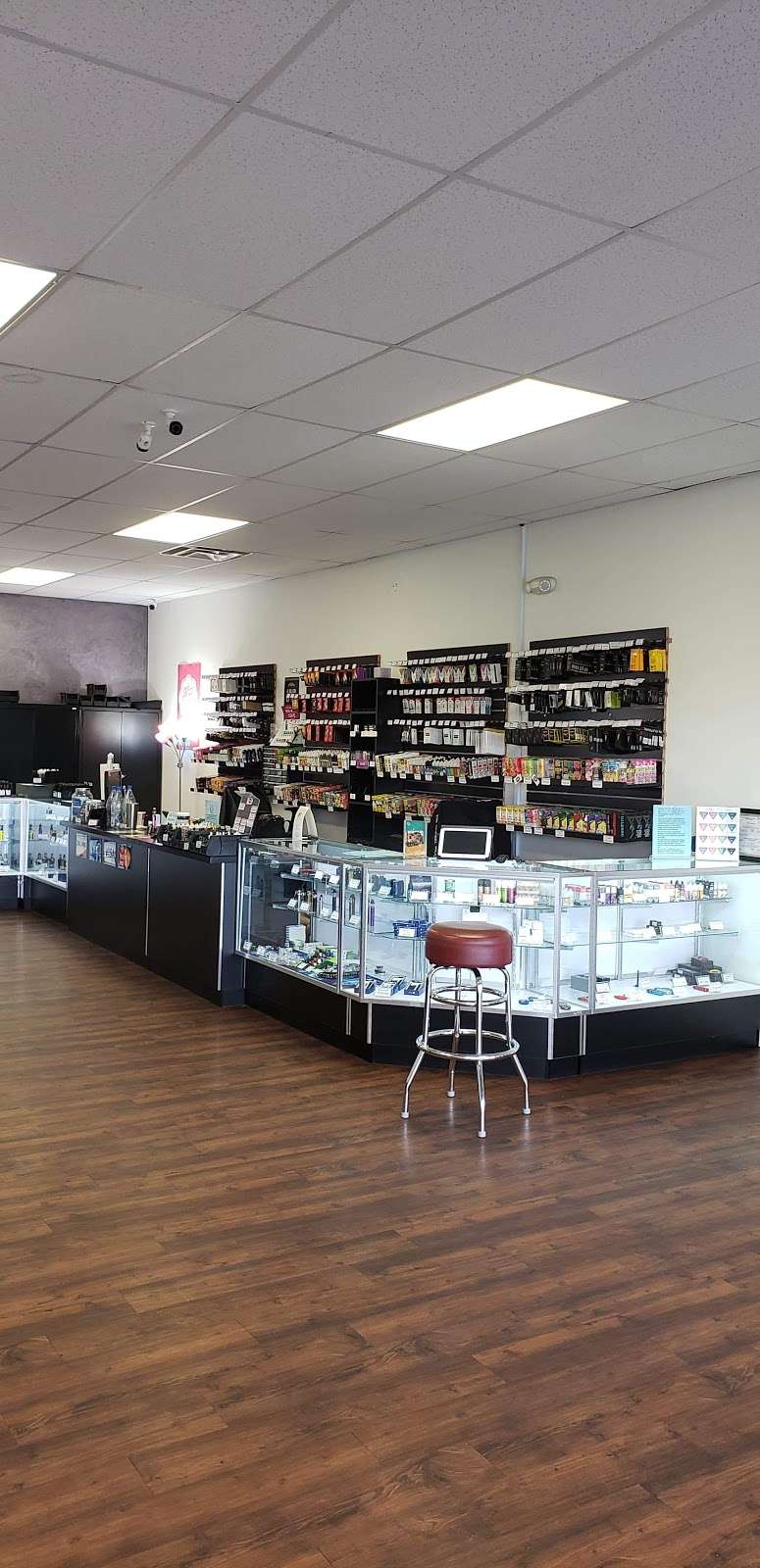 Cj Vapors | 378 Fairfax Pike, Stephens City, VA 22655, USA | Phone: (540) 508-0028