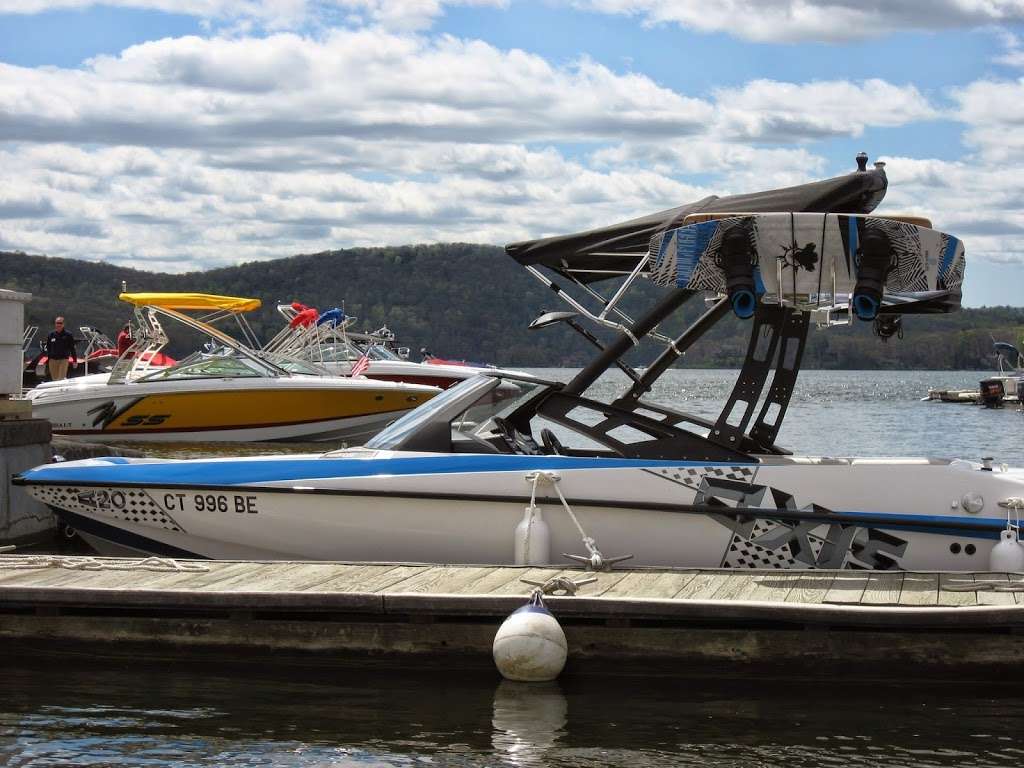 Lakeside Watersports | 16 Forty Acre Mountain Rd, Danbury, CT 06811, USA | Phone: (203) 744-9884