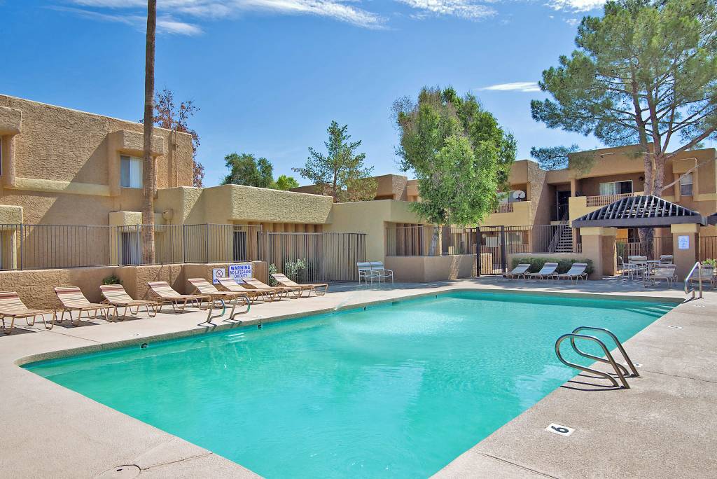 Papago Crossing Apartments | 4530 E McDowell Rd, Phoenix, AZ 85008, USA | Phone: (602) 275-1380