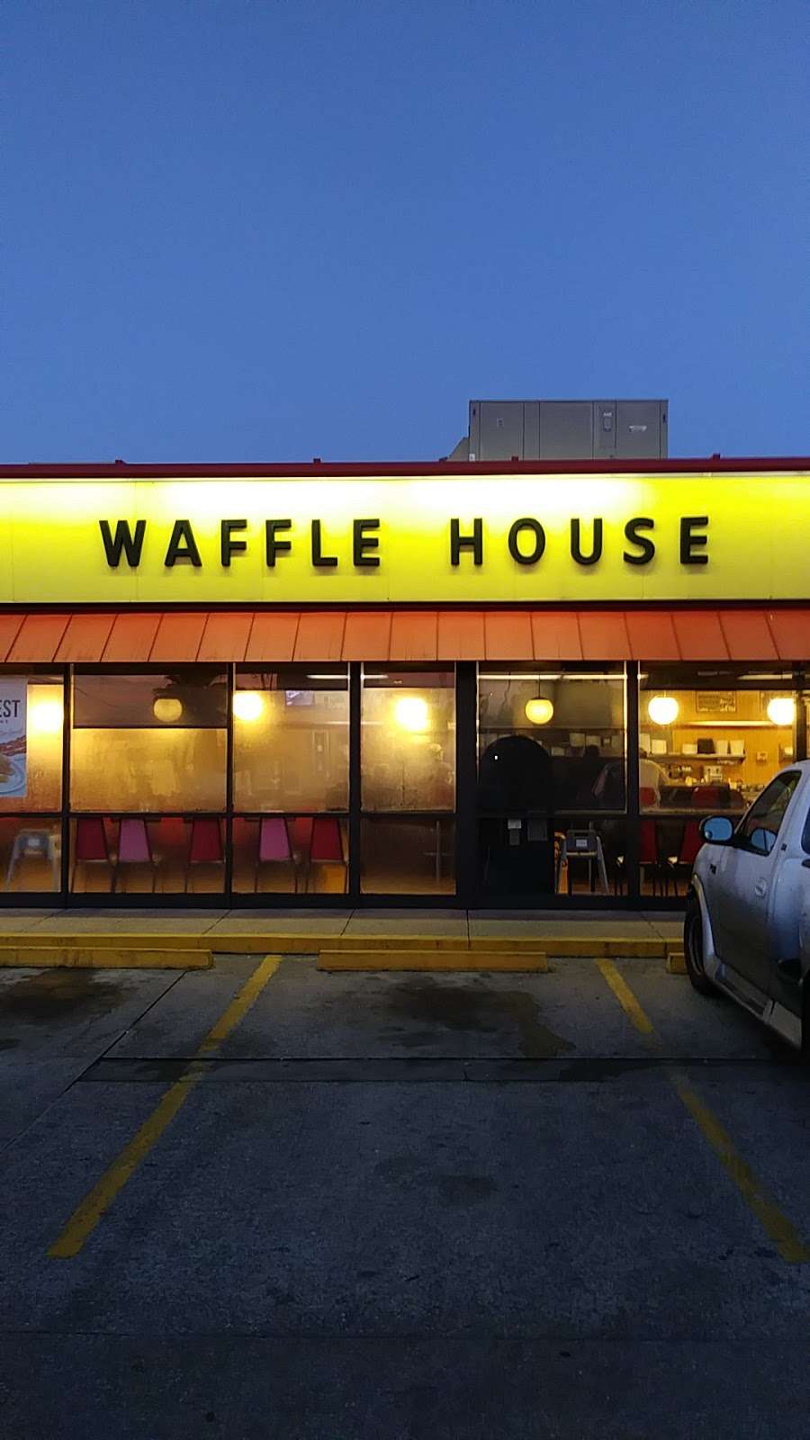 Waffle House | 2900 FM1764, La Marque, TX 77568, USA | Phone: (409) 986-7585