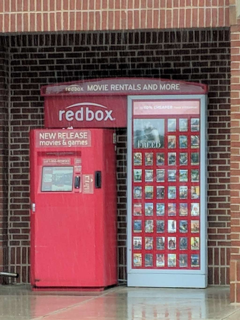 Redbox | 4706 MacArthur Rd, Fort Meade, MD 20755, USA | Phone: (866) 733-2693