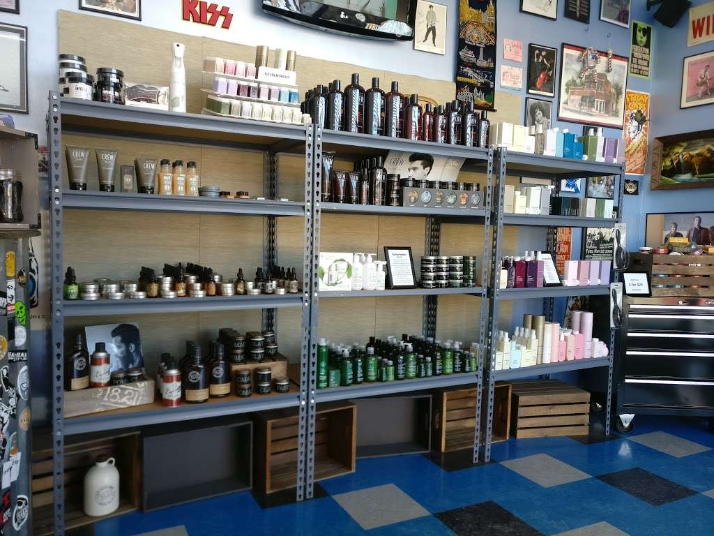 Chop Tops Hair Company | 611 W 39th St, Kansas City, MO 64111 | Phone: (816) 753-2467