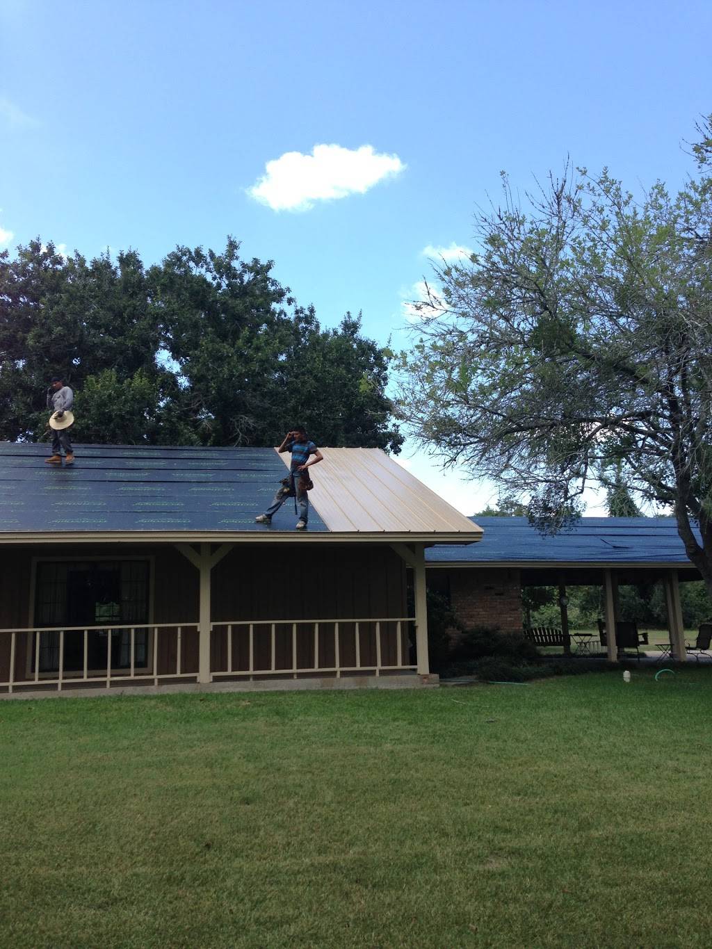 Texas Roofing Co DBA | 395 Mechanic St, New Waverly, TX 77358, USA | Phone: (936) 537-5533