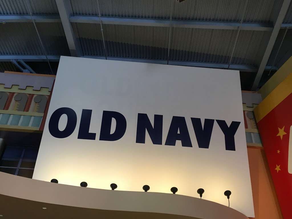 Old Navy Outlet | 32100 S Las Vegas Blvd, Jean, NV 89019, USA | Phone: (702) 874-5254