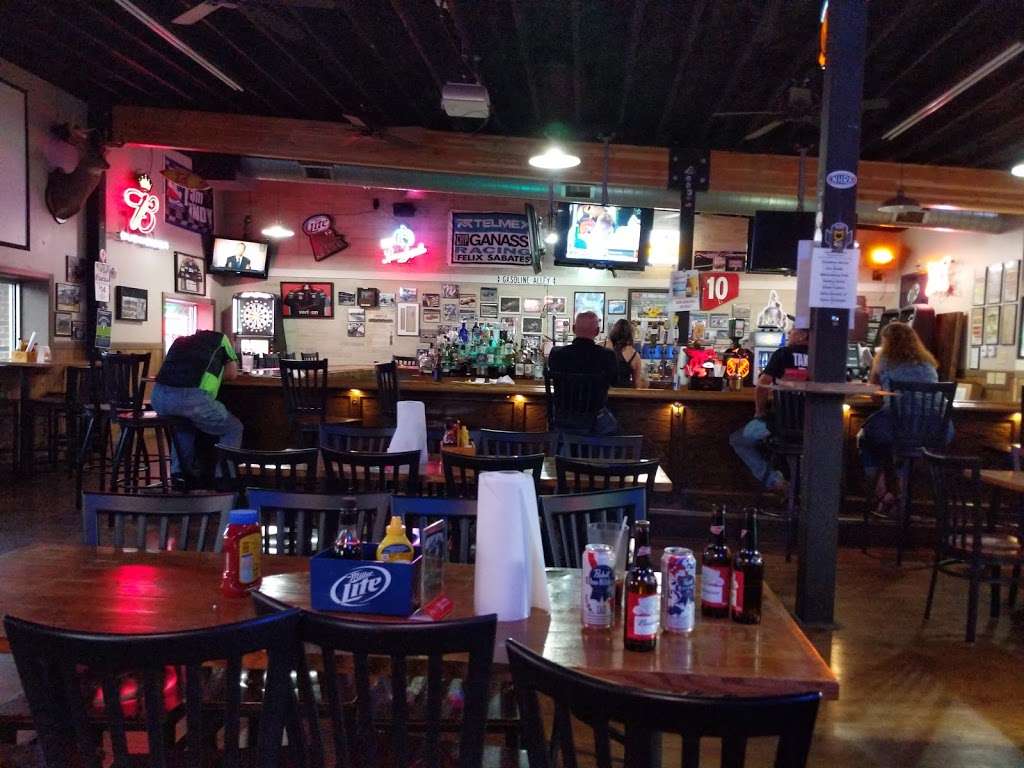Checkered Flag Tavern | 5725 W Morris St, Indianapolis, IN 46241, USA | Phone: (317) 247-6209