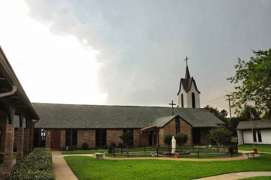 Episcopal Church of The Redeemer | 2700 Warren Cir, Irving, TX 75062, USA | Phone: (972) 255-4171