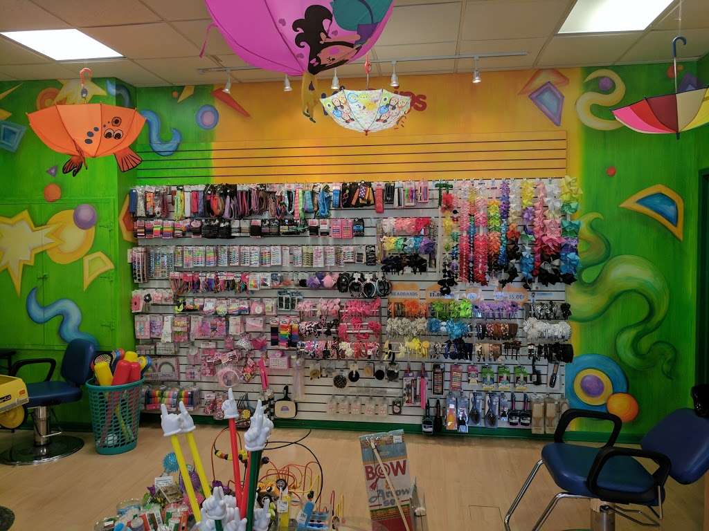 KidSnips | 100 W Higgins Rd, South Barrington, IL 60010, USA | Phone: (847) 783-4600