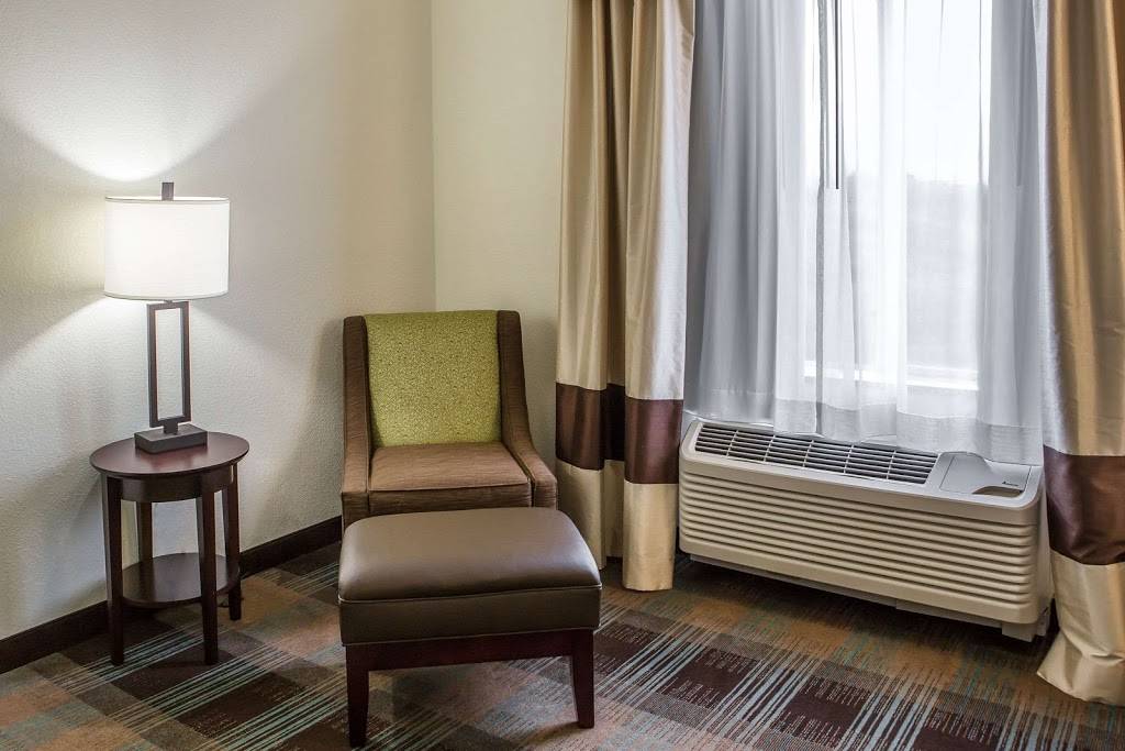 Comfort Inn Lexington South | 100 All Star Way, Nicholasville, KY 40356, USA | Phone: (859) 305-9971