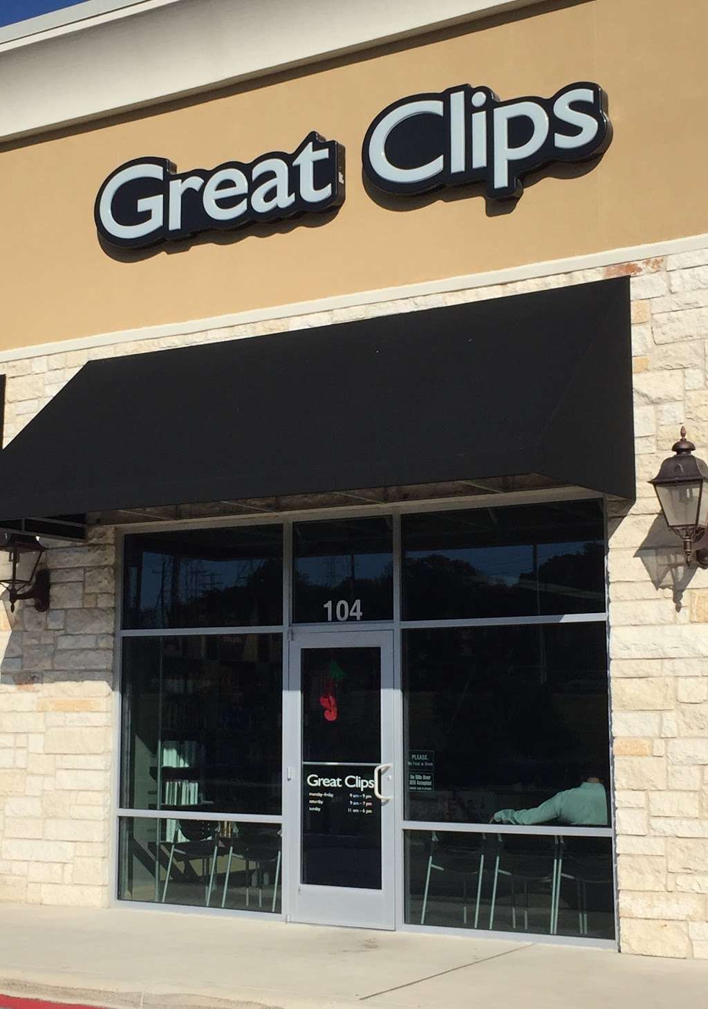 Great Clips | 18427 Rim Dr Ste 104, San Antonio, TX 78257, USA | Phone: (210) 561-5774