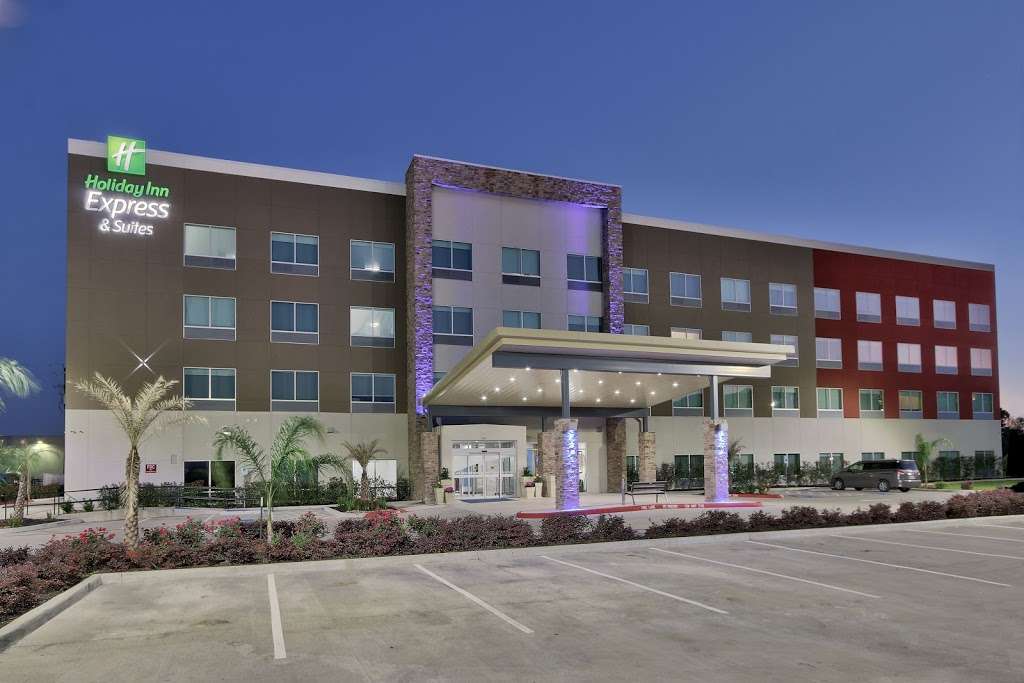 Holiday Inn Express & Suites Houston East - Beltway 8 | 6175 E Sam Houston Pkwy N, Houston, TX 77049, USA | Phone: (346) 410-5050