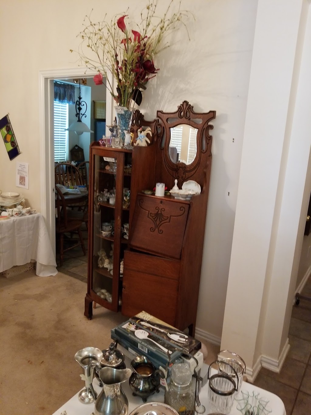 Antiques Texas City | 613 9th St N, Texas City, TX 77590, USA | Phone: (409) 750-3688