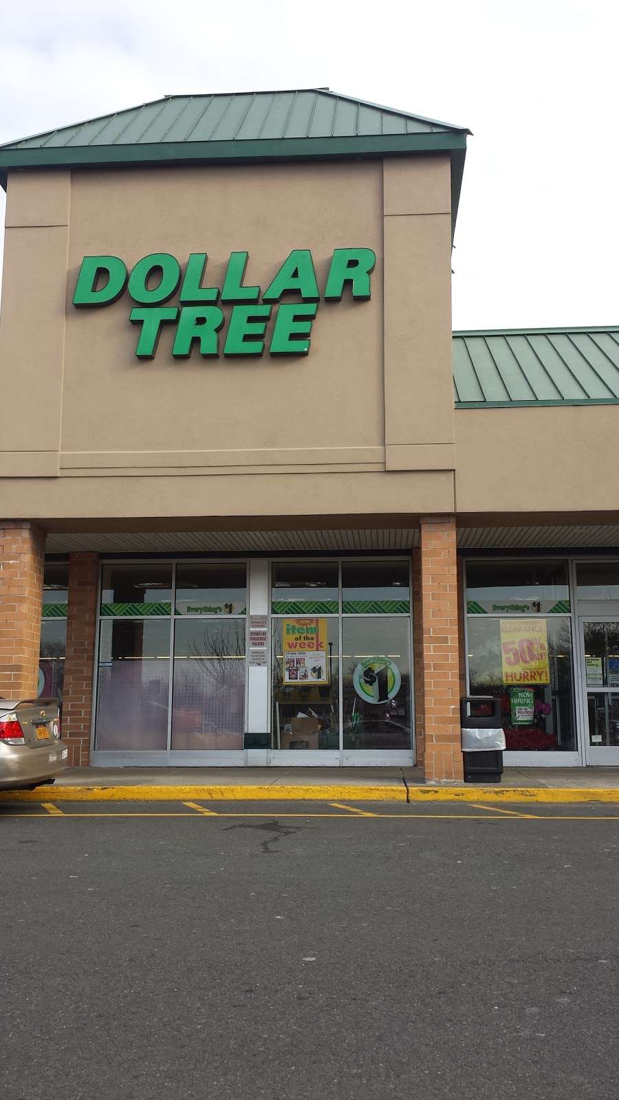 Dollar Tree | 6410 Amboy Rd, Staten Island, NY 10309 | Phone: (718) 569-3016