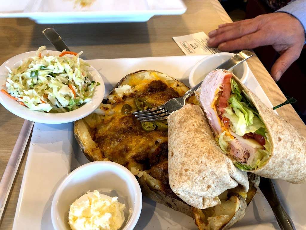 McAlisters Deli | 2025 W Jonathan Moore Pike, Columbus, IN 47201, USA | Phone: (812) 657-8501