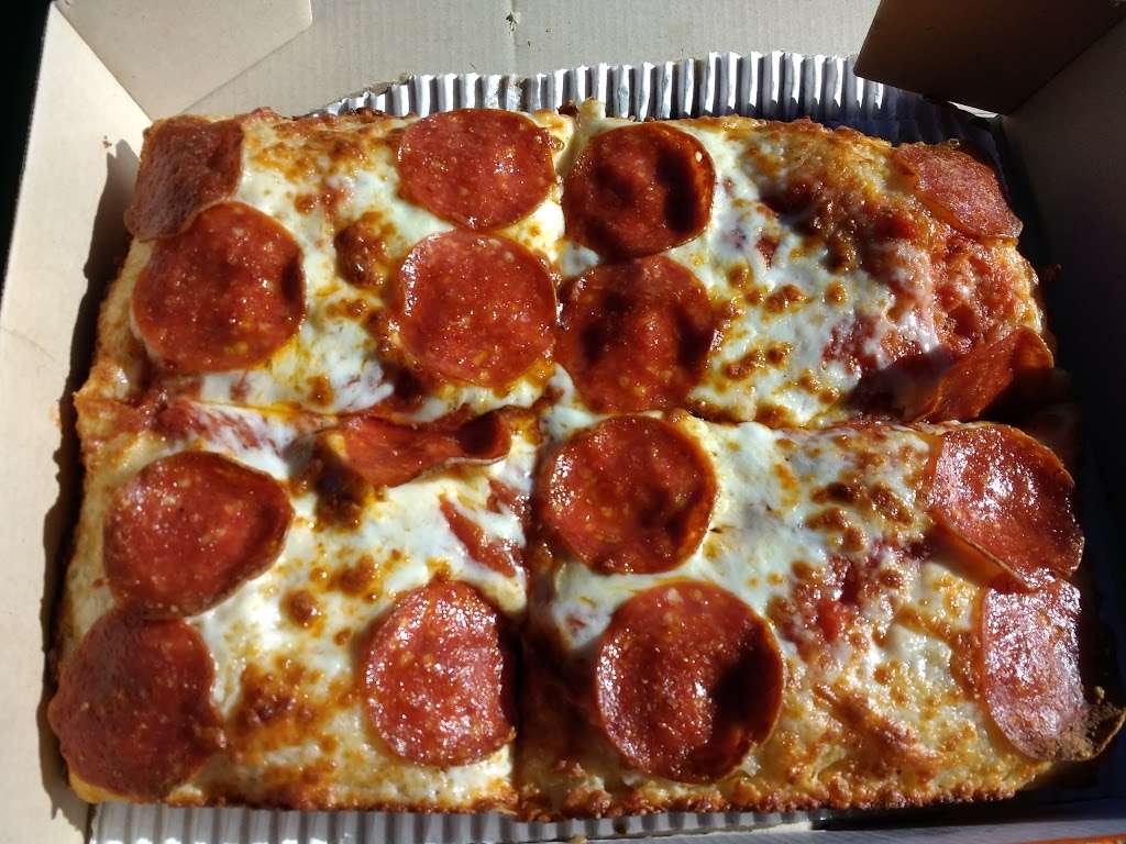 Little Caesars Pizza | 4559 W Charleston Blvd, Las Vegas, NV 89102, USA | Phone: (702) 870-2922