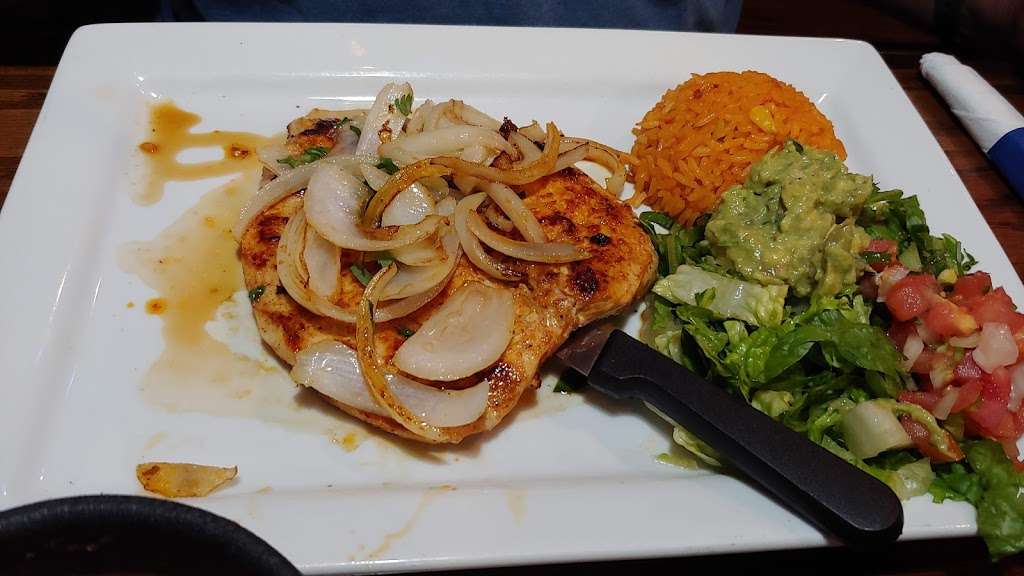 El Molcajete Cocina Mexicana | 2976 S Ridgewood Ave, Edgewater, FL 32141, USA | Phone: (386) 410-5840