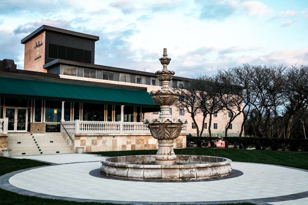 The Drake Oak Brook Hotel | 2301 York Rd, Oak Brook, IL 60523 | Phone: (630) 571-0000