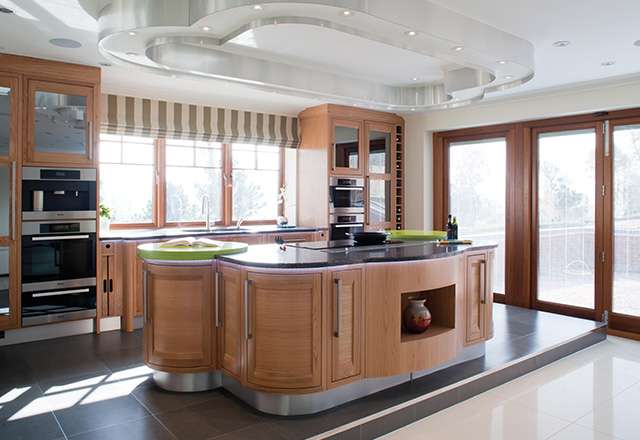 David Haugh Luxury Kitchens | Unit 8, Noblesgate Yard, Bells Yew Green, Tunbridge Wells TN3 9AT, UK | Phone: 01892 750310