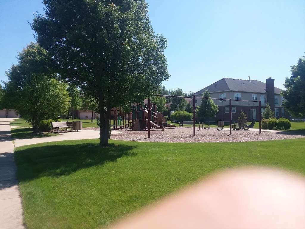 Erie Park | Bloomingdale, IL 60108