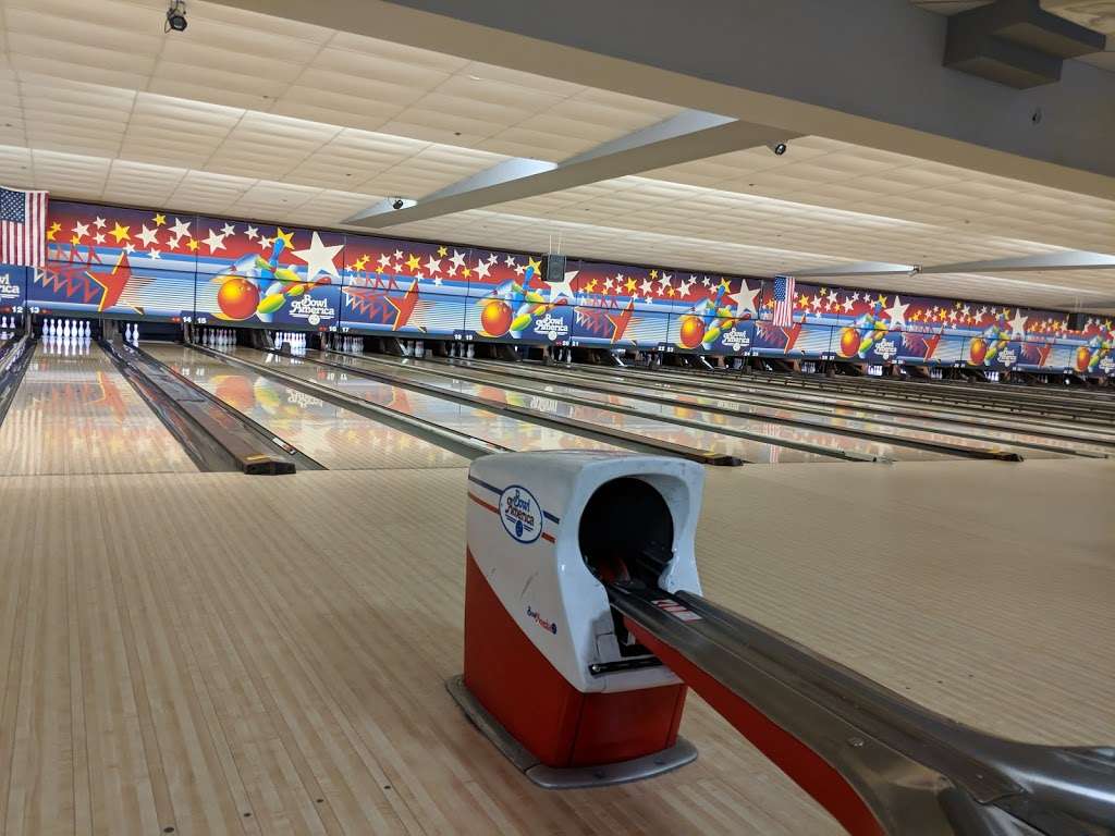 Bowl America Gaithersburg | 1101 Clopper Rd, Gaithersburg, MD 20878, USA | Phone: (301) 330-5200