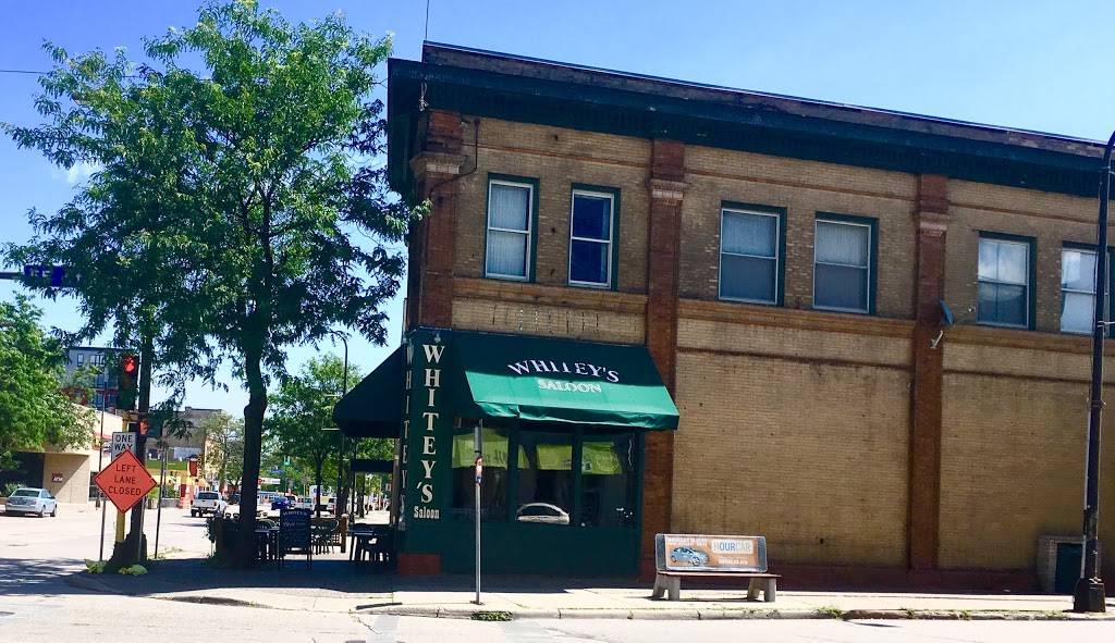 Whiteys Old Town Saloon | 400 E Hennepin Ave, Minneapolis, MN 55414, USA | Phone: (612) 623-9478
