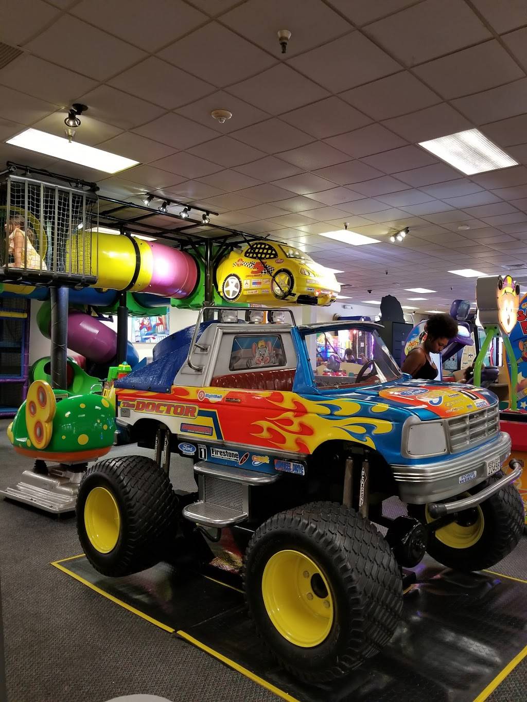 Chuck E. Cheese | 3701 General De Gaulle Dr, New Orleans, LA 70114 | Phone: (504) 367-3072