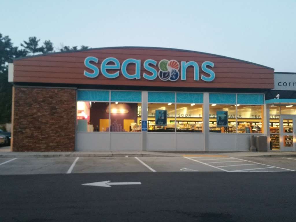 Seasons Corner Market | 8 Cranberry Hwy, Rochester, MA 02770, USA | Phone: (508) 295-2379